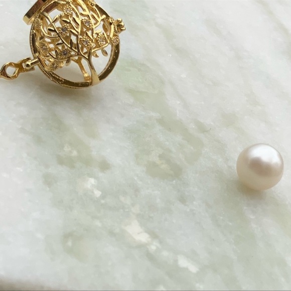 18k Tree of Life Stunning Freshwater Pearl + Diamond Locket Pendant NWOT - Picture 8 of 8